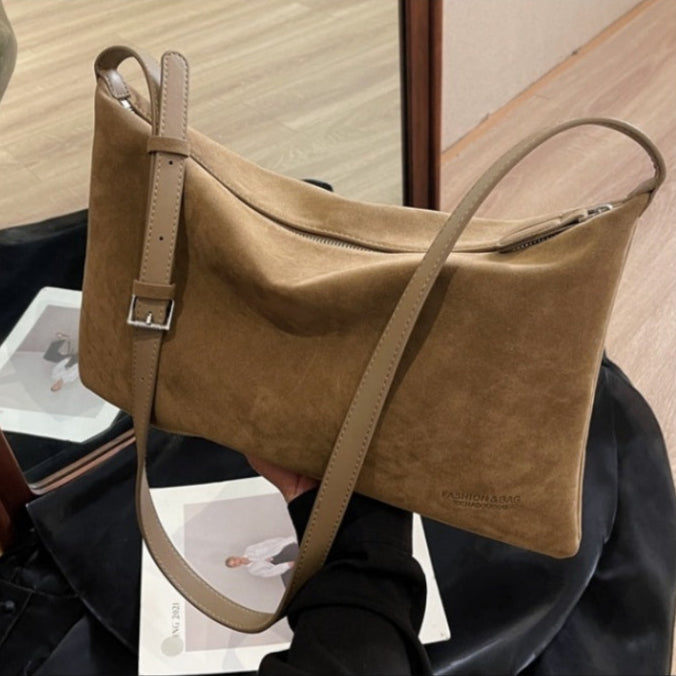 Sac Hobo Suavina – Souplesse et Élégance au Quotidien