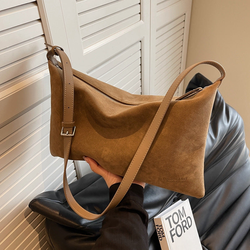 Sac Hobo Suavina – Souplesse et Élégance au Quotidien