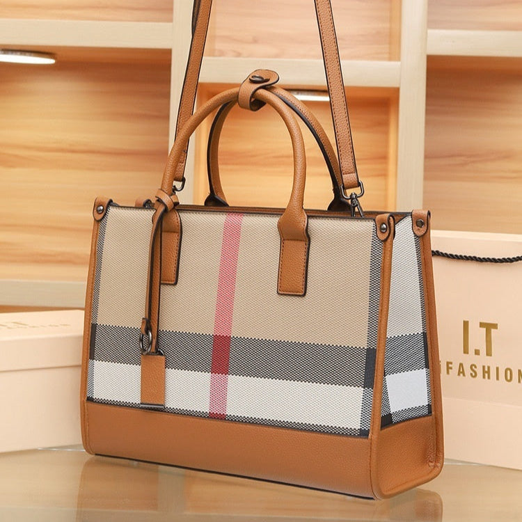 Plaidura – Sacs à Main de Luxe pour la Femme Moderne