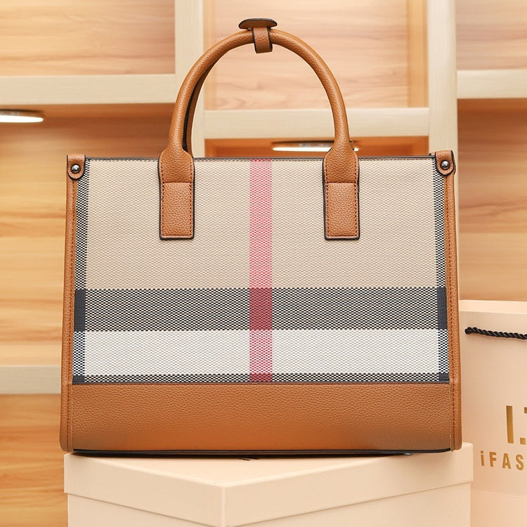 Plaidura – Sacs à Main de Luxe pour la Femme Moderne