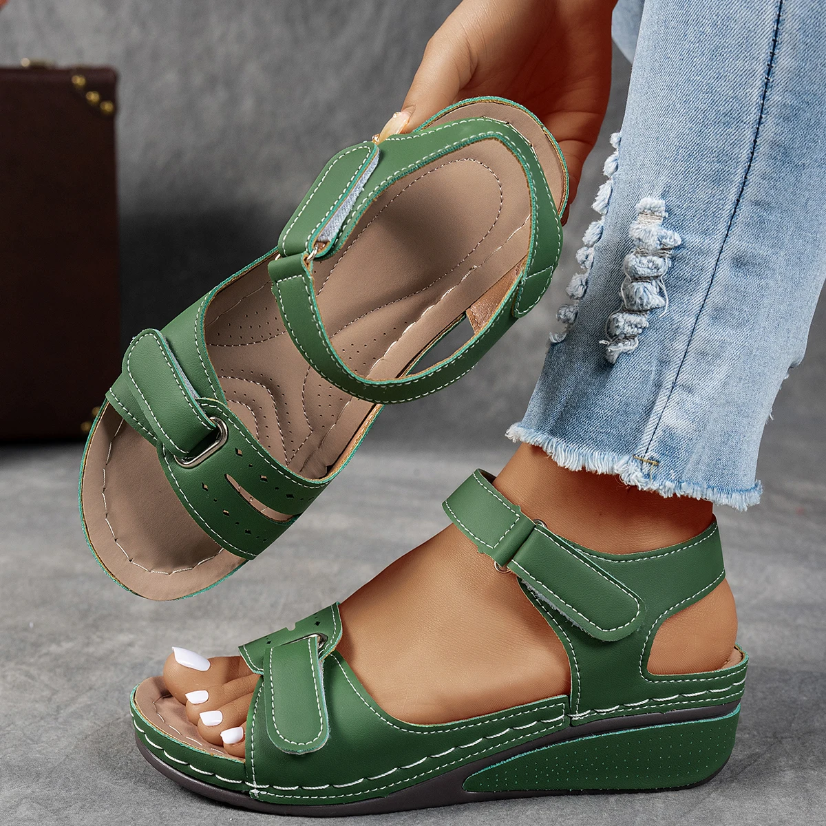 Sandales Velura – Élégance minimaliste et confort absolu