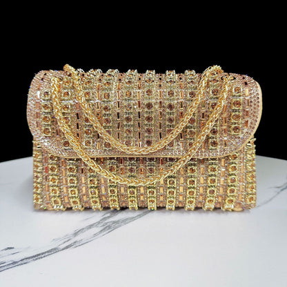 Sac à Main Lustré – Élégance et Brillance pour Toutes Vos Soirées