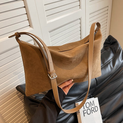 Sac Hobo Suavina – Souplesse et Élégance au Quotidien
