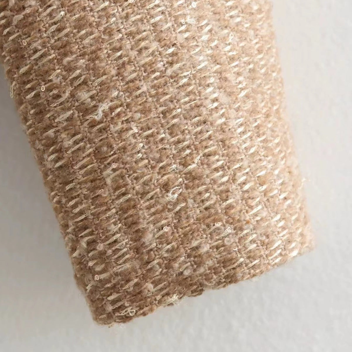 Veste Luxéa – Élégance Structurée à Boutons Dorés