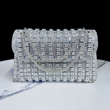 Sac à Main Lustré – Élégance et Brillance pour Toutes Vos Soirées