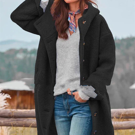 Le Manteau Signature Soléa – Élégance et confort réunis